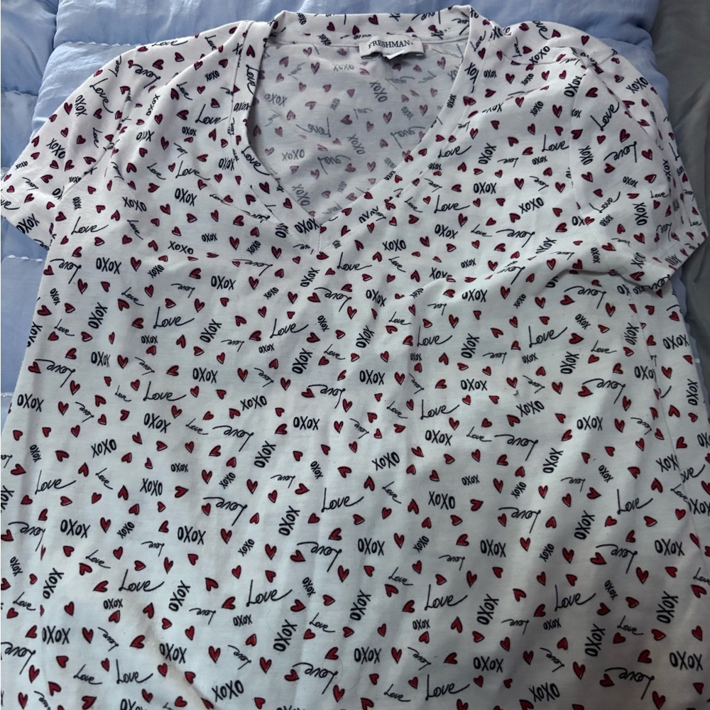 Oxo White and Red Heart Print Fabric